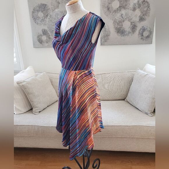 ✨ BCBG ✨ 100% Silk Cowl Neck Striped Asymmetrical Hem Dress - [Size 4] - Picture 3 of 12